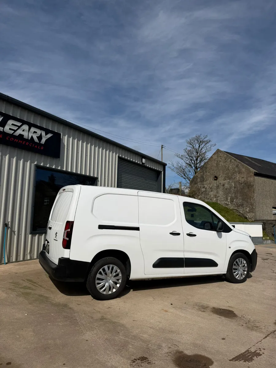 🔥Factory Crew van 🔥 Peugeot Partner 2021 - Image 3