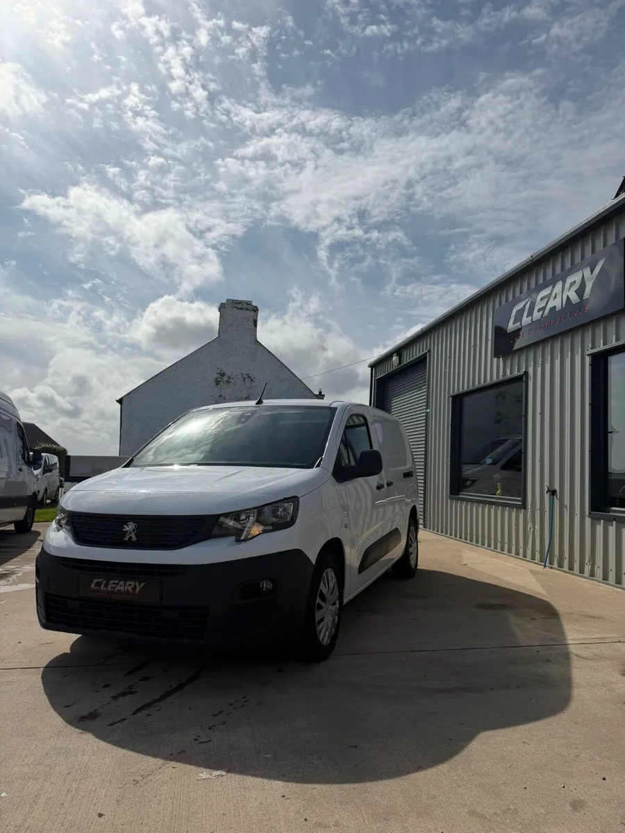 🔥Factory Crew van 🔥 Peugeot Partner 2021 - Image 2