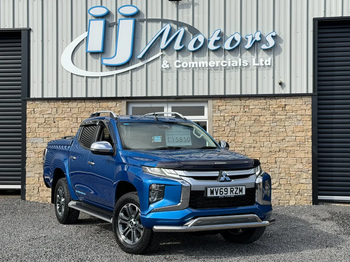 19 MITSUBISHI L200 2.3 DI-D 150 4WD BARBARIAN - Image 1