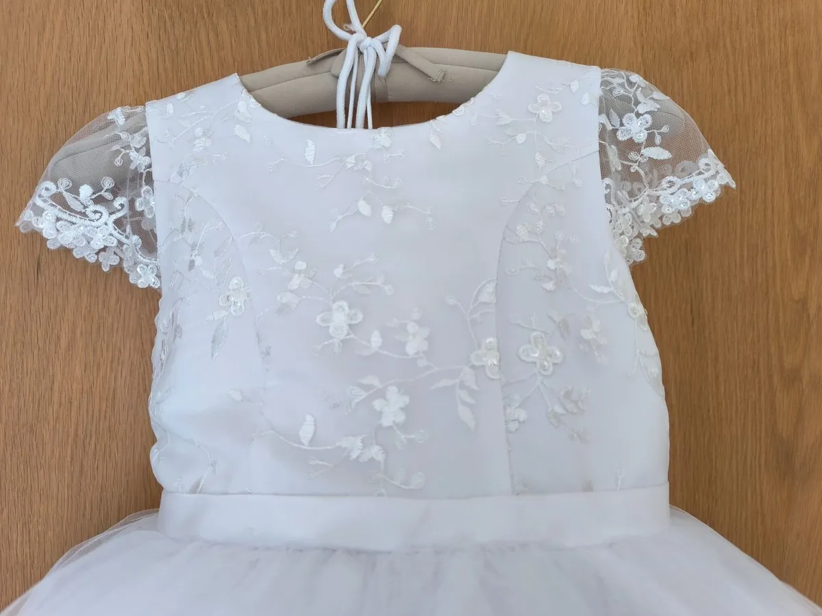 First Communion Dress, shoes and other accessories - Image 4