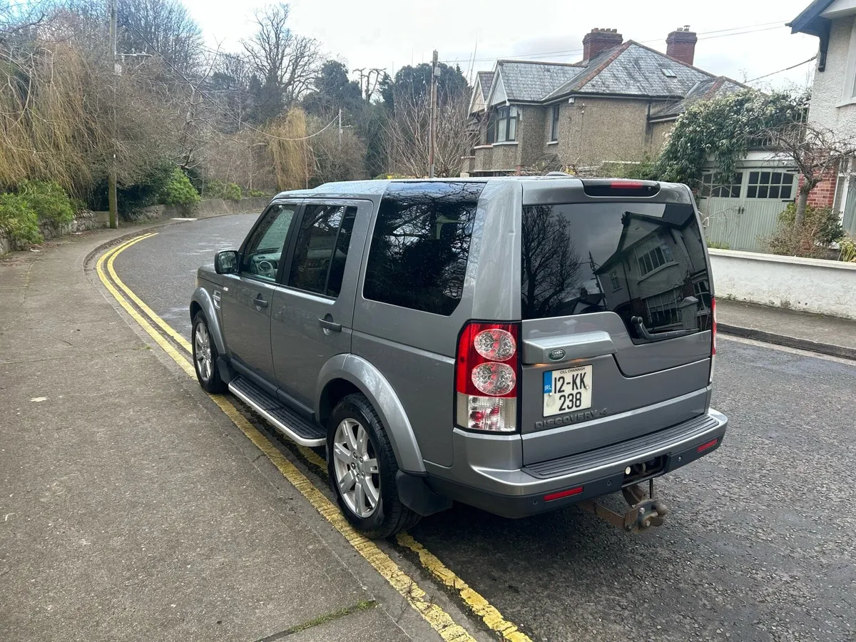 2012 Land Rover Discovery Crew Cab - Image 4