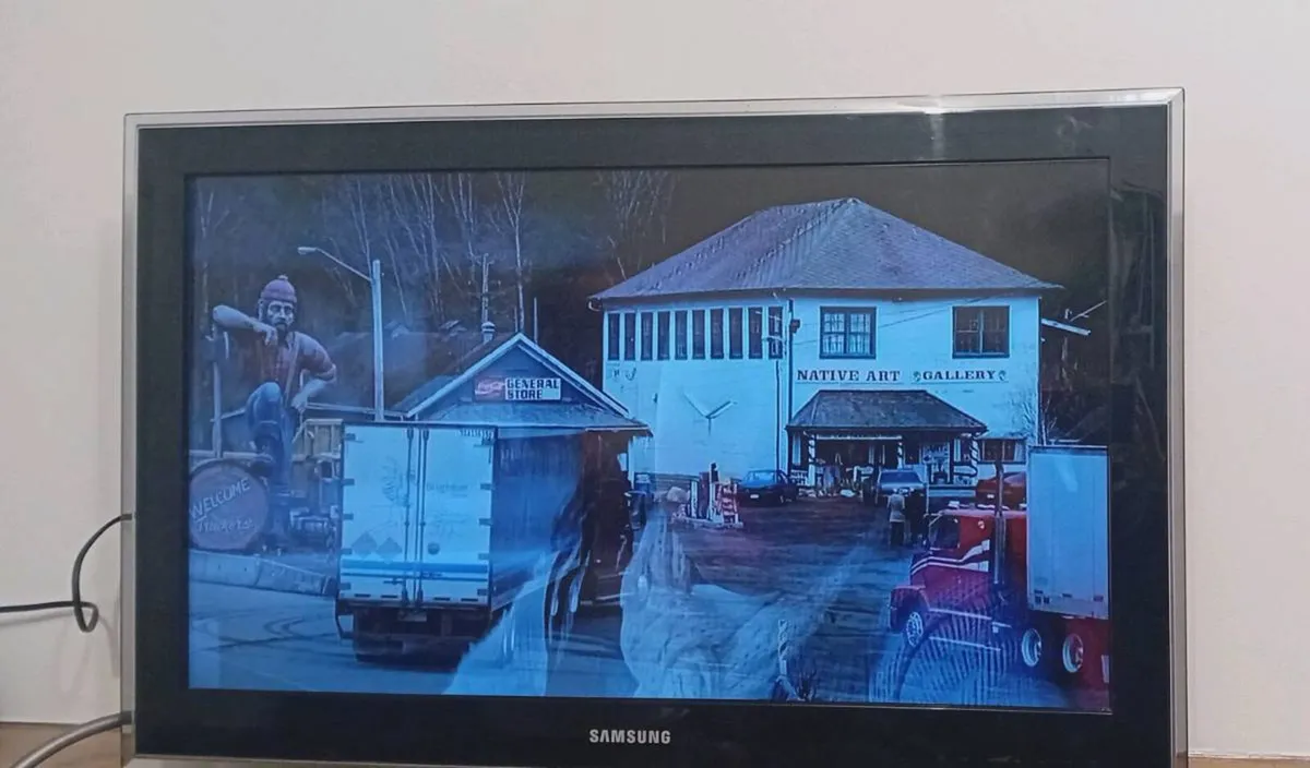 Samsung TV Monitor - Image 2