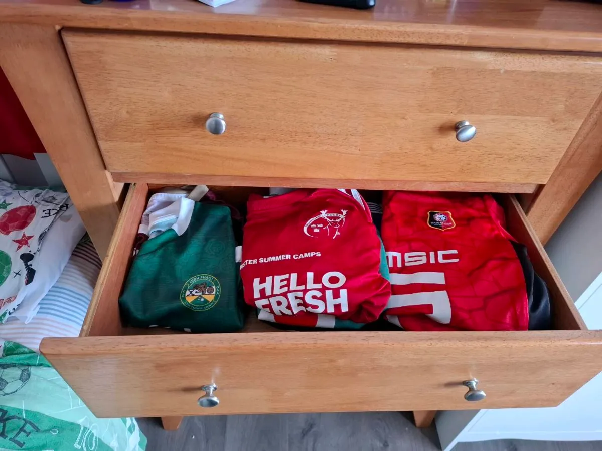 Chest of drawers - Image 2