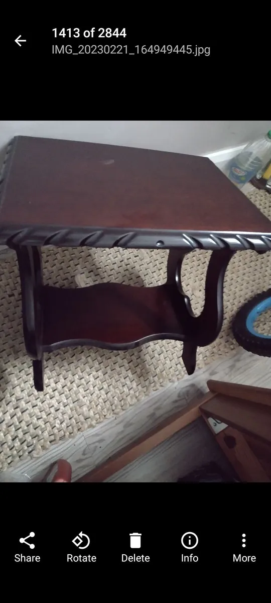 Beautiful mahogany side table/plant stand - Image 4