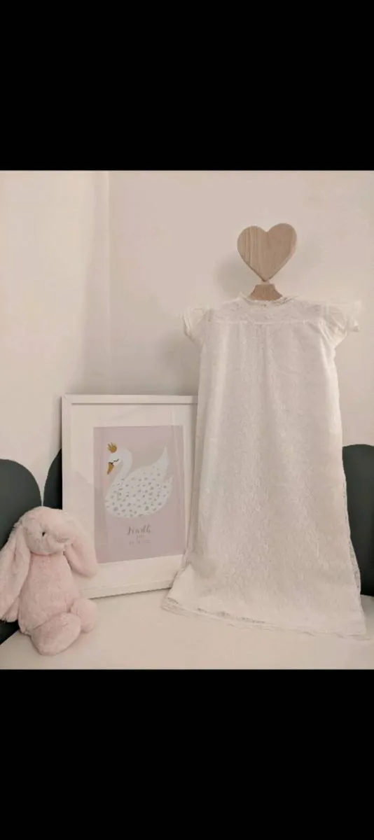 Nursery Clothes Stand - Image 2