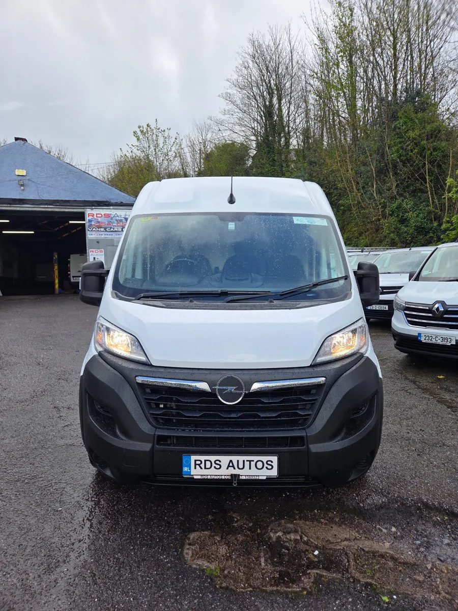 🔥23 OPEL MOVANO WITH A/C🔥 - Image 2