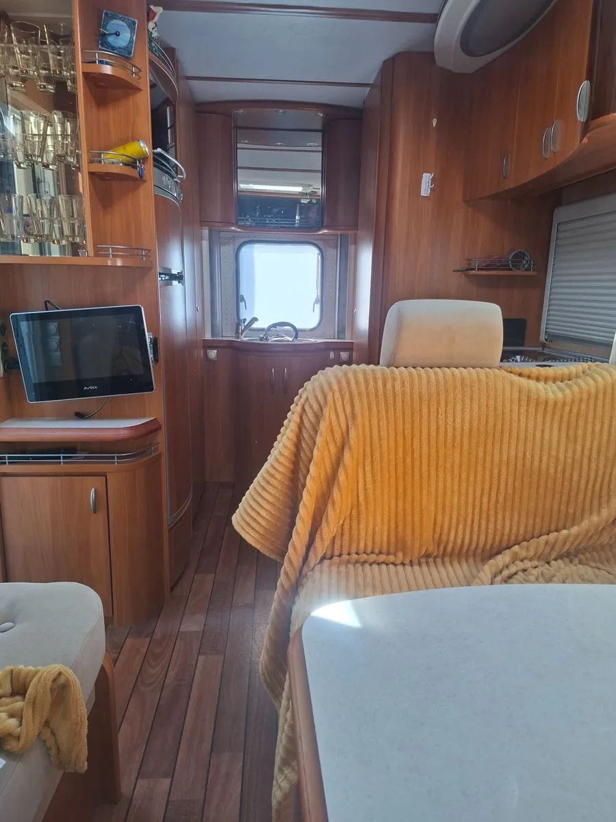 Ford camper van hobby - Image 2