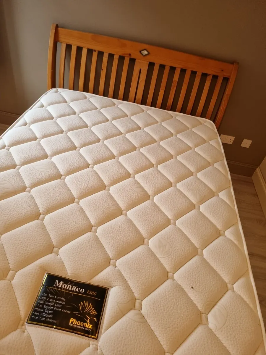 5ft Solid Wood Bed and Mattress - Image 4