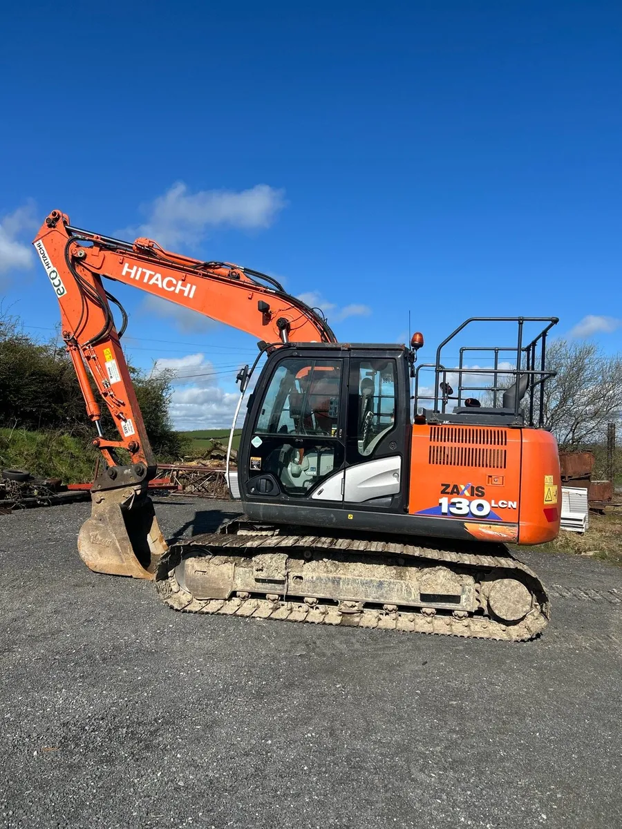 HITACHI ZAXIS 130-6 - Image 1