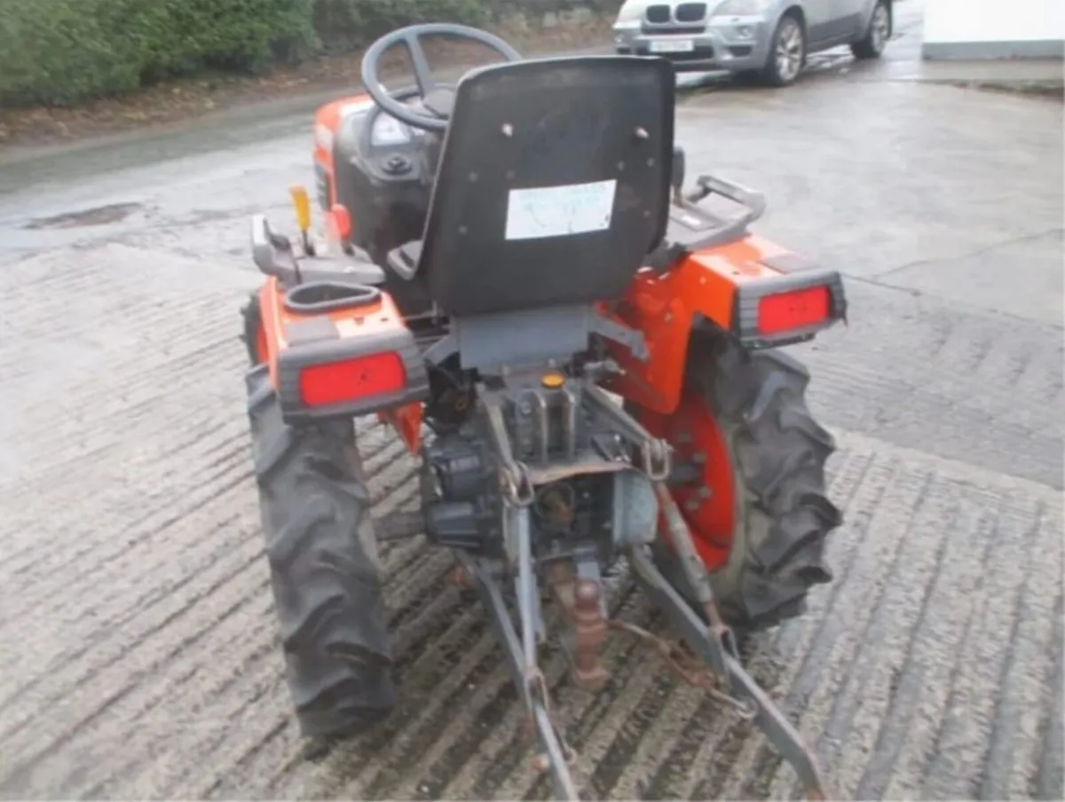 Kubota Compact Diesel Tractor - Image 4