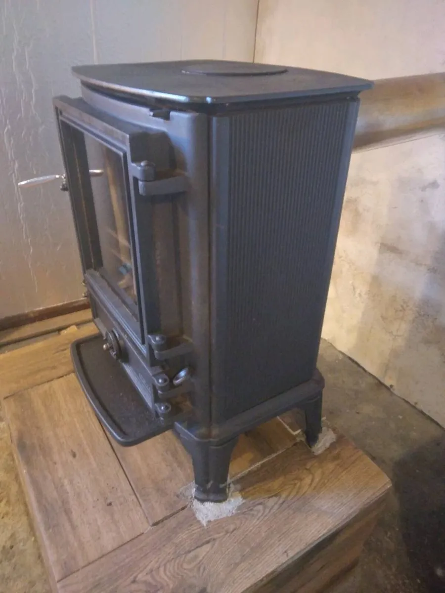Solid Fuel Stove - Image 3