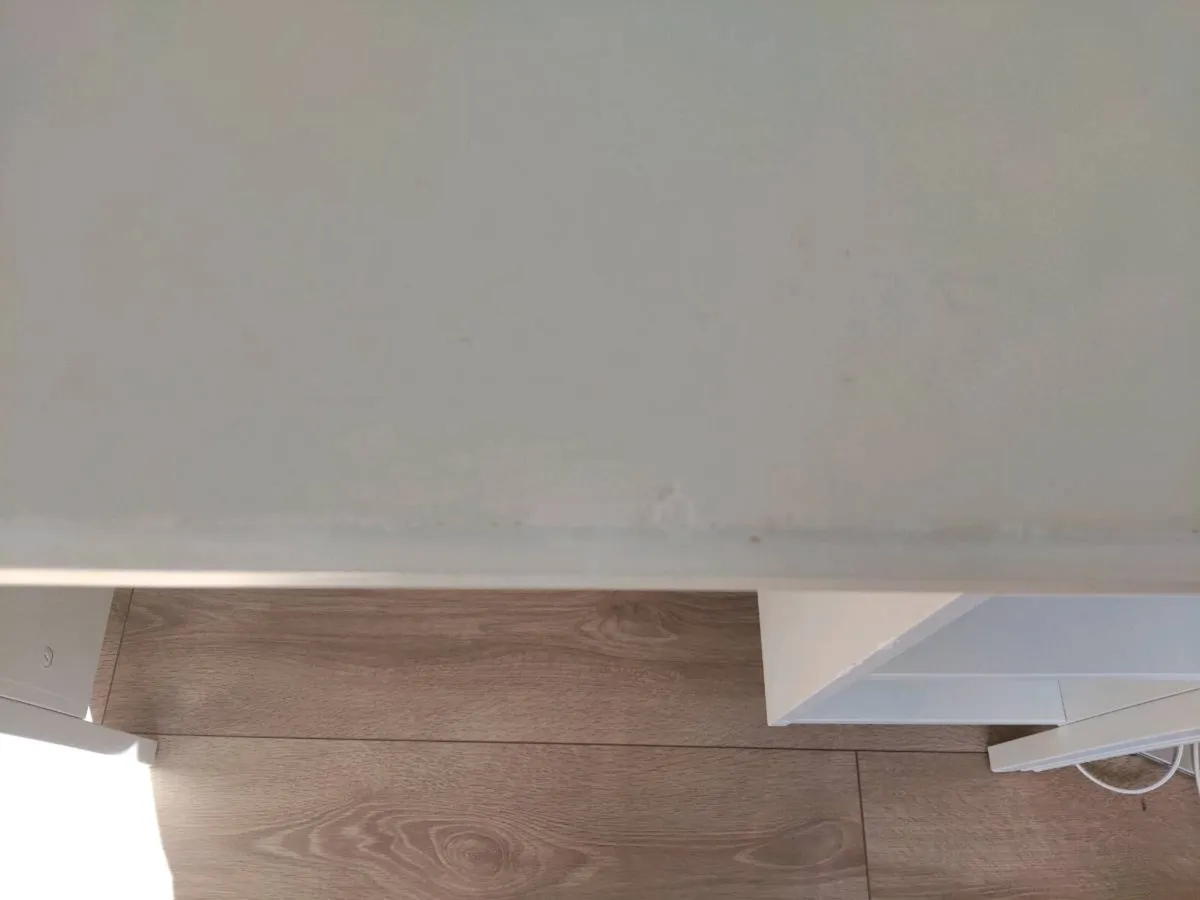 White desk/Cosmetic table - Image 3