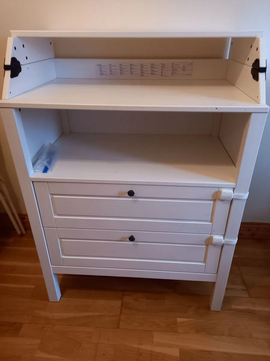 Changing Table - Image 2