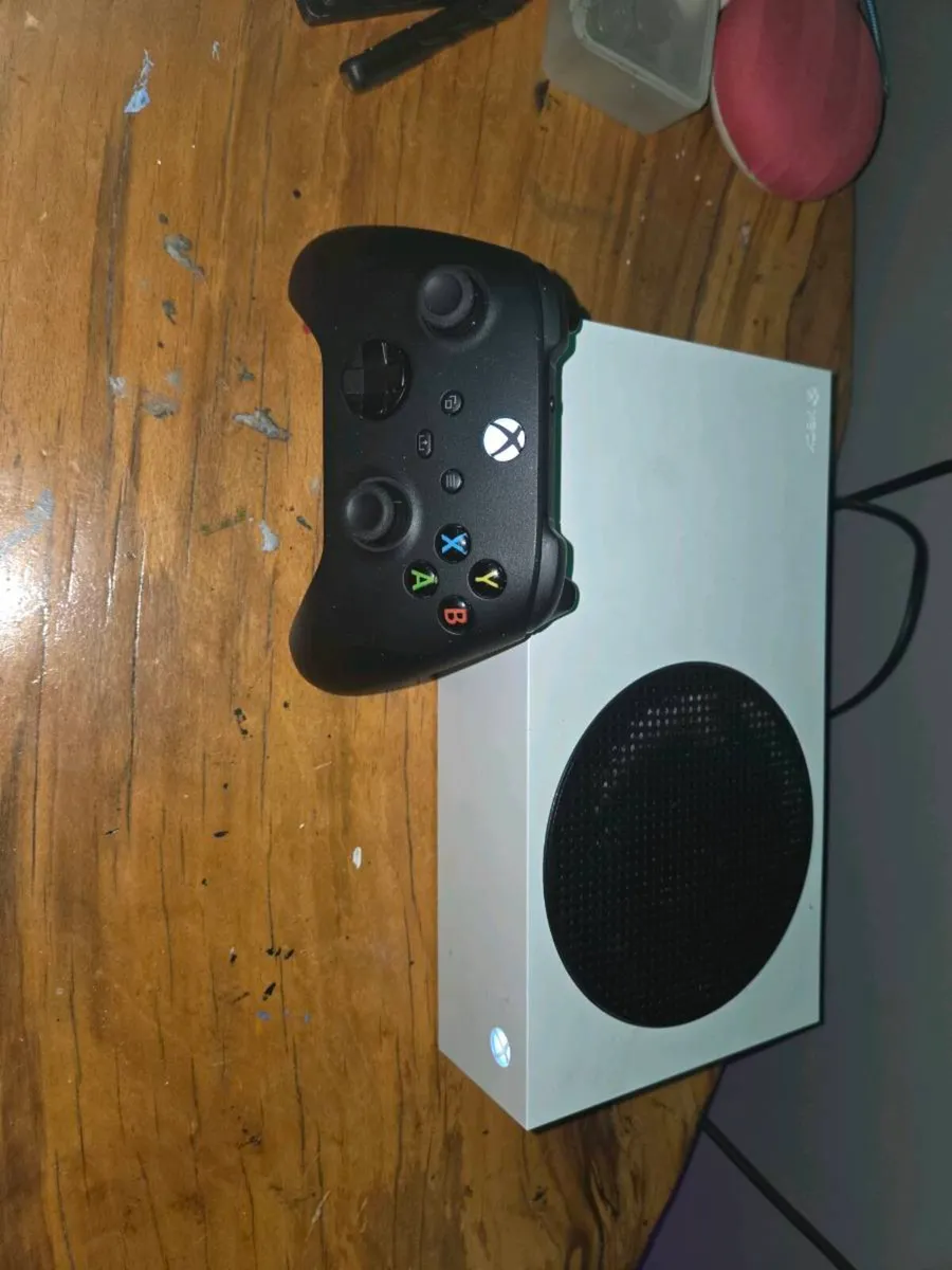 Xbox Series S - Image 4