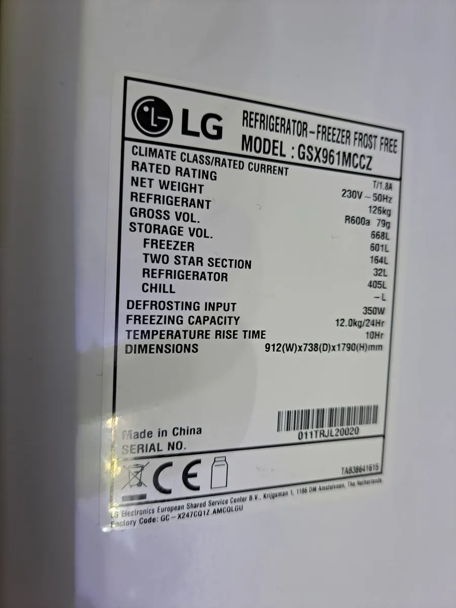 Lg instaview fridge freezer - Image 4