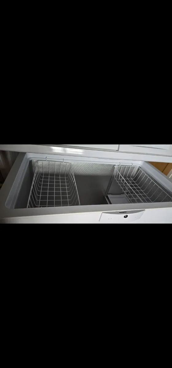 Beko Chest Freezer - Image 3