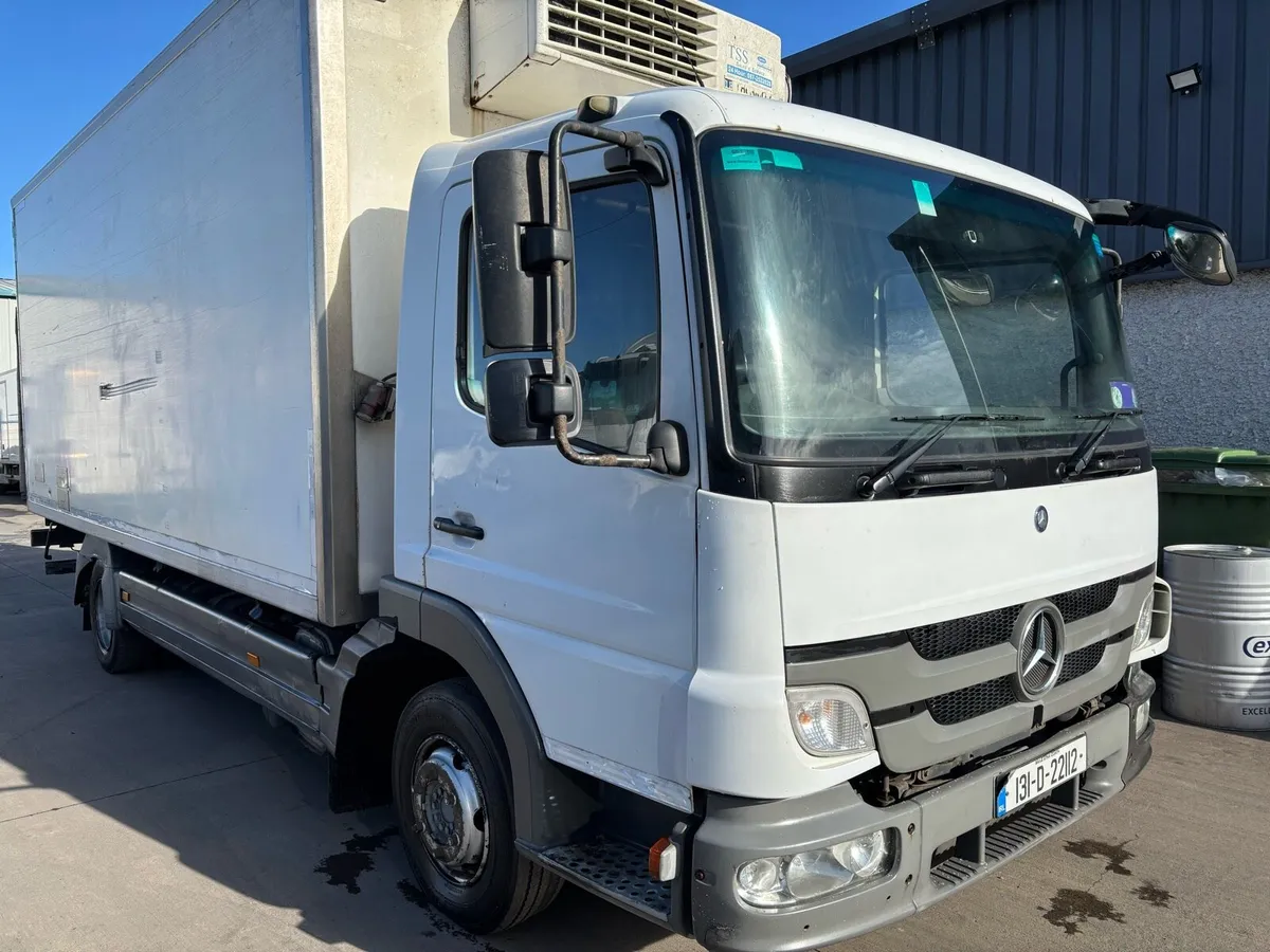 Mercedes Atego 818 2013 - Image 2