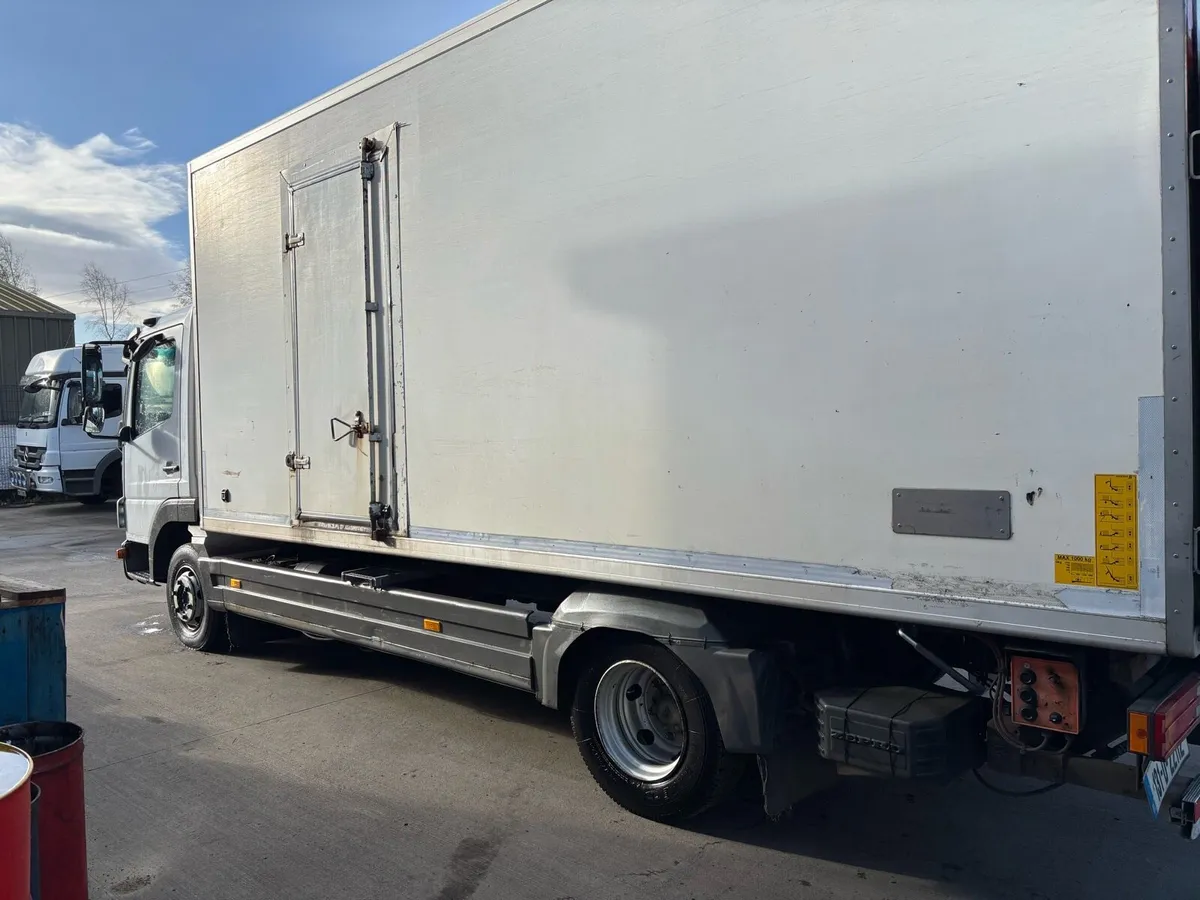 Mercedes Atego 818 2013 - Image 3