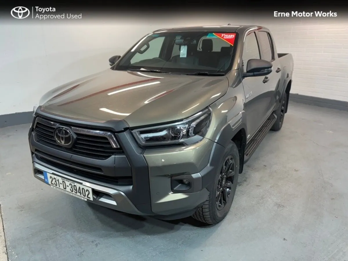 Toyota Hilux HILUX 2.8 INVINCIBLE AUTO *REDUCED BY - Image 1