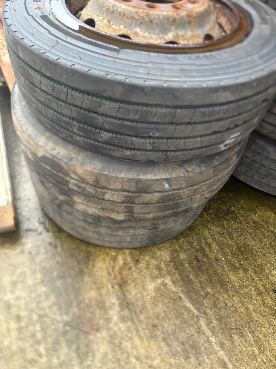 For Sale: Large Selection of Wheels/Tyres - Image 4