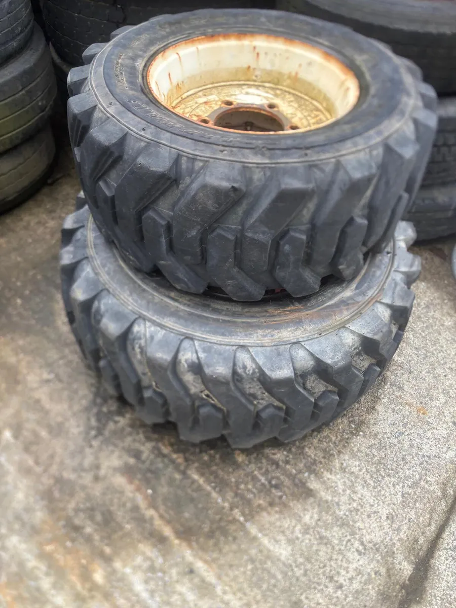 For Sale: Large Selection of Wheels/Tyres - Image 2