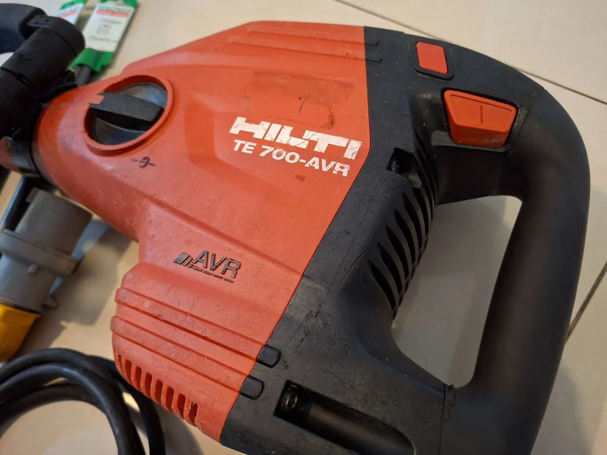 Hilti TE 700-AVR Sds Max Breaker 110v - Image 3