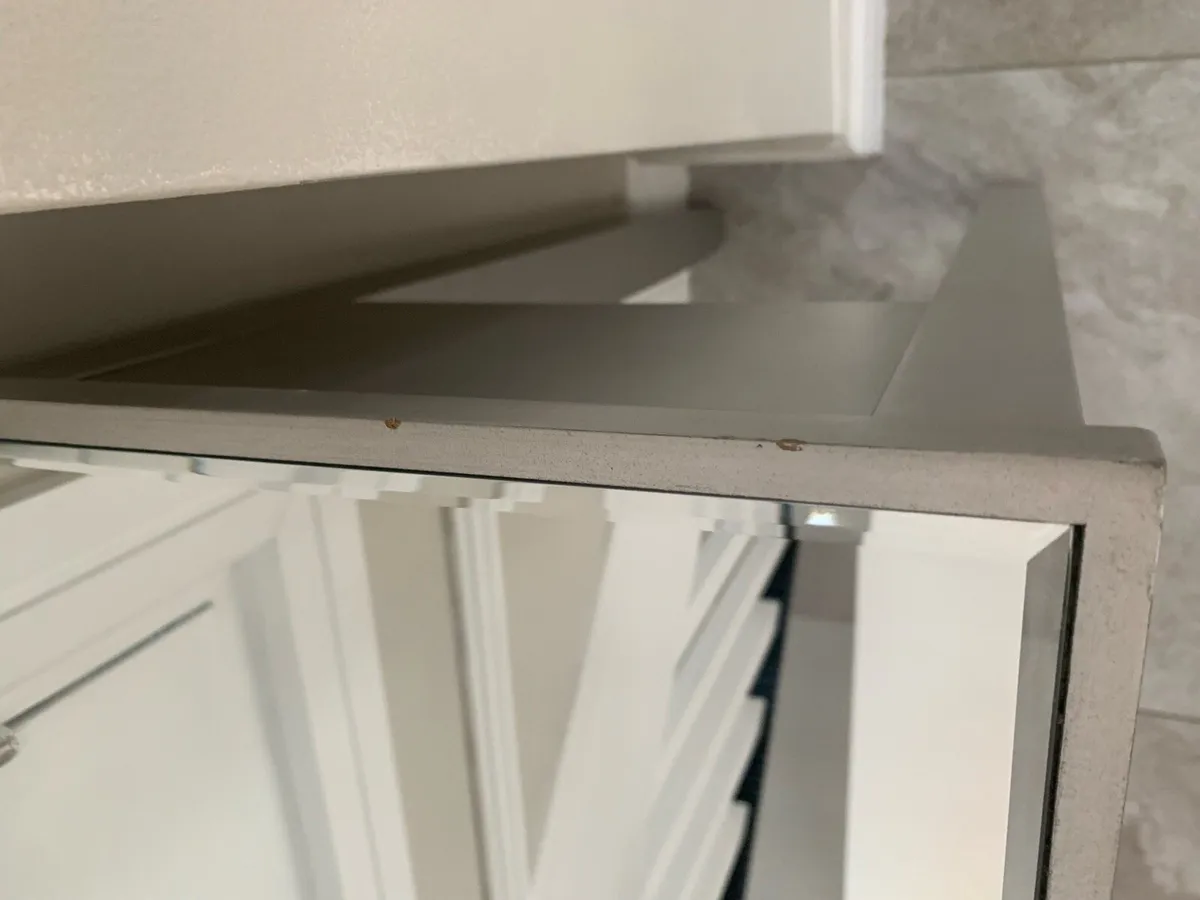 Console table - Image 3