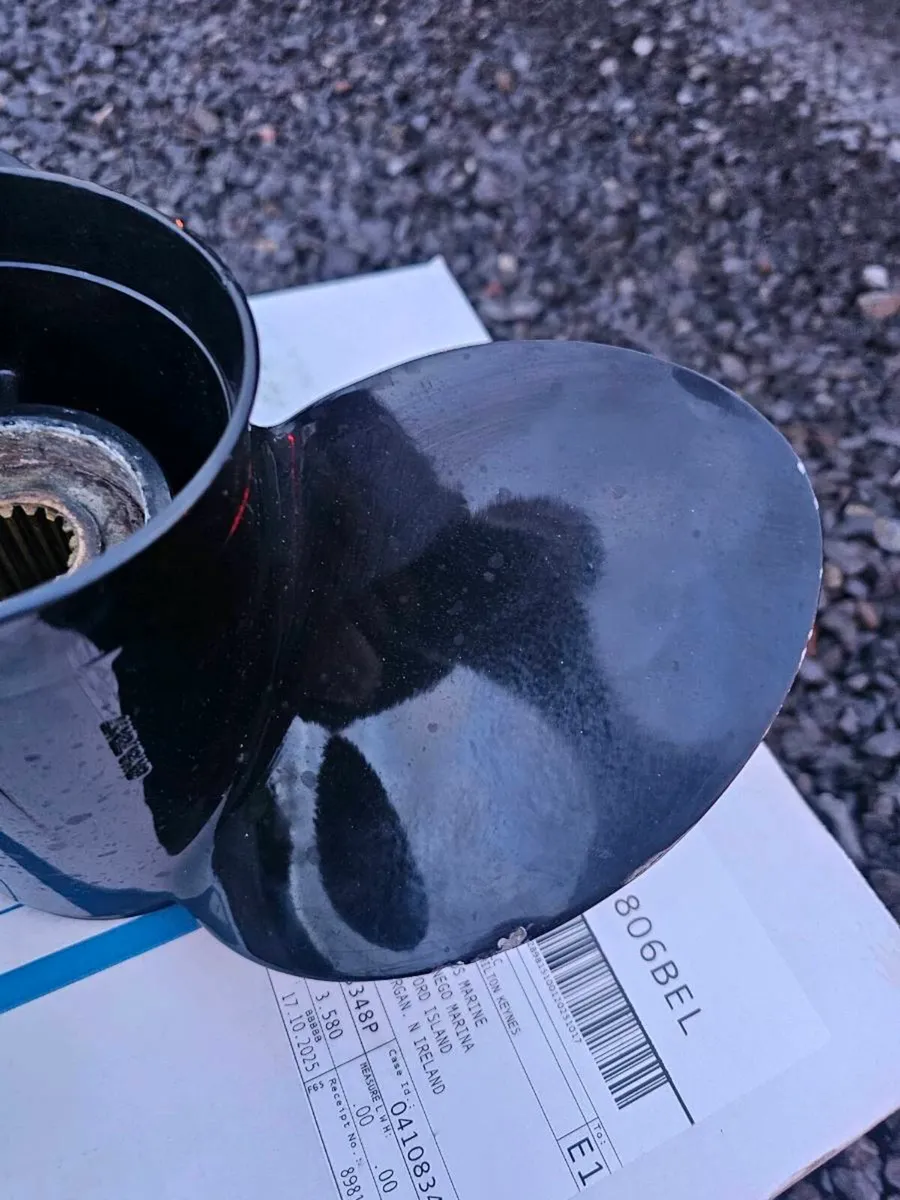 Suzuki propeller - Image 3