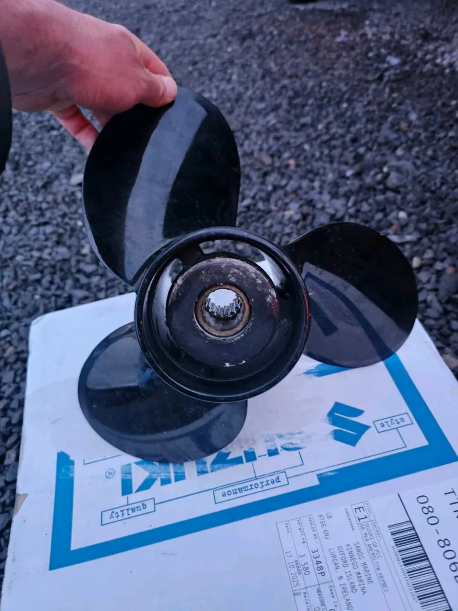 Suzuki propeller - Image 2