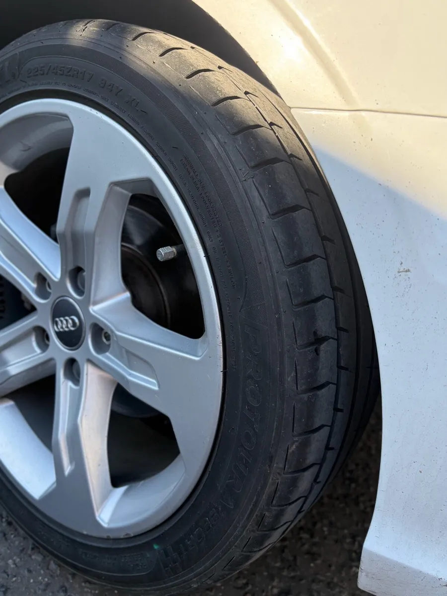 Tyres 225/45ZR17 with wheels - Image 1