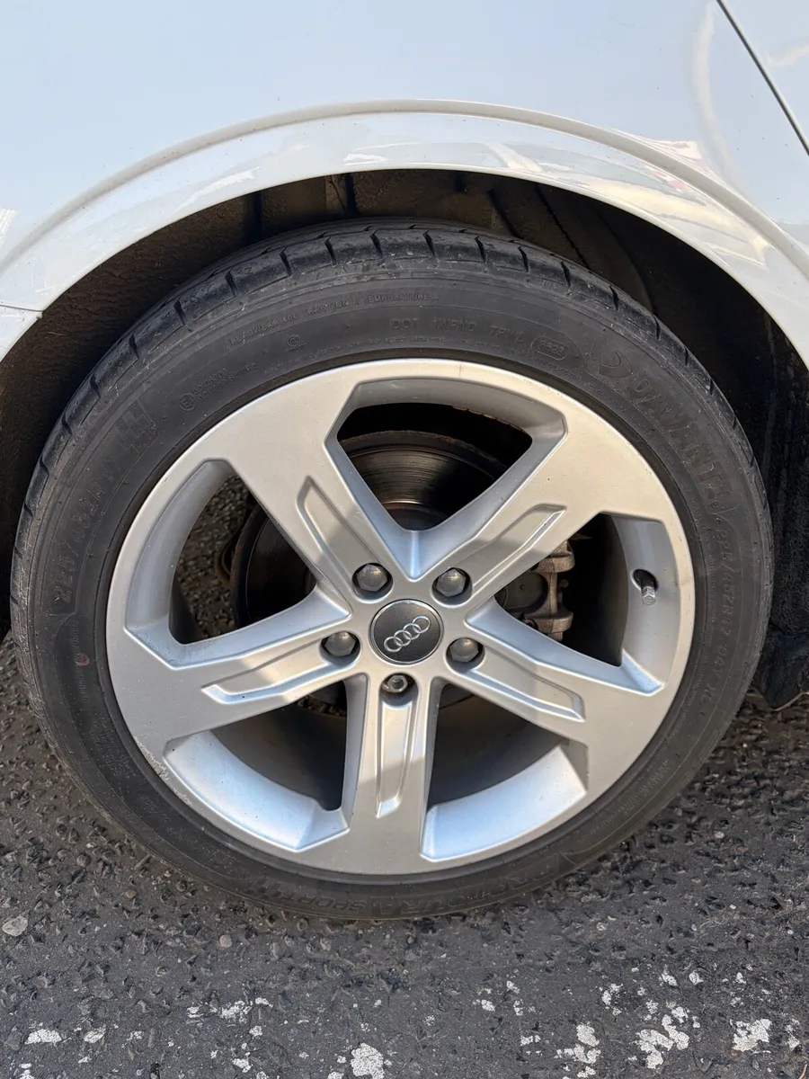 Tyres 225/45ZR17 with wheels - Image 4