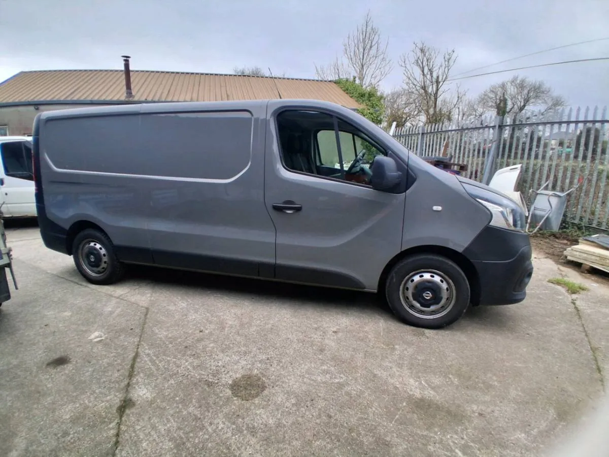 Nissan NV300 - Image 3