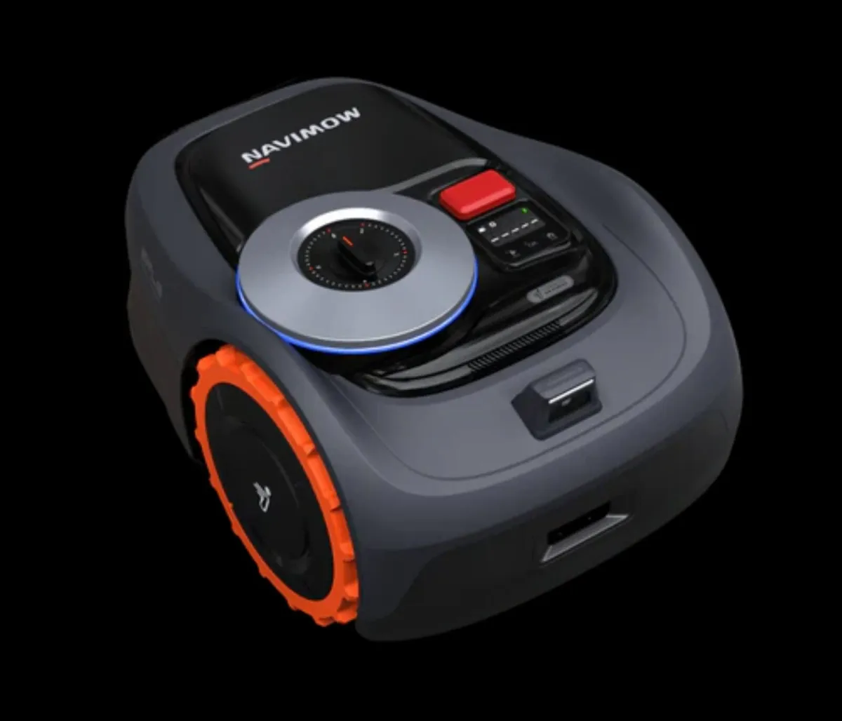 Segway Navimow Robotic Lawnmower - Image 1
