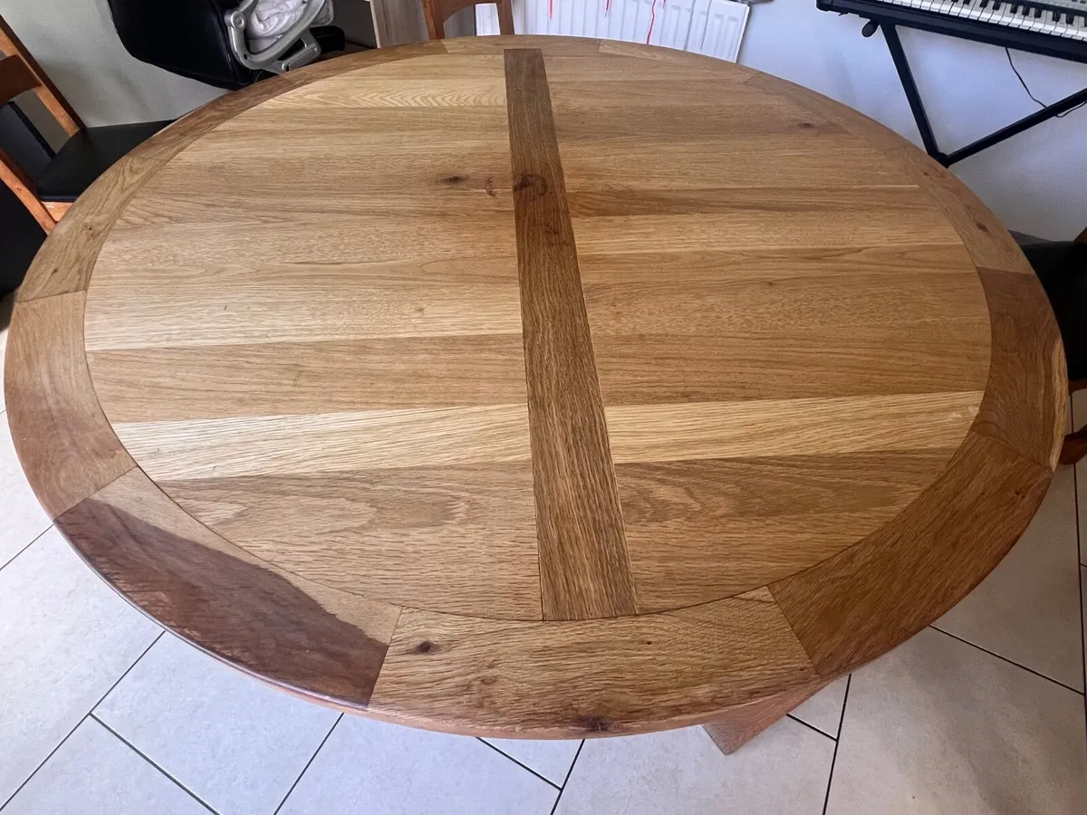 Dining table - Image 2