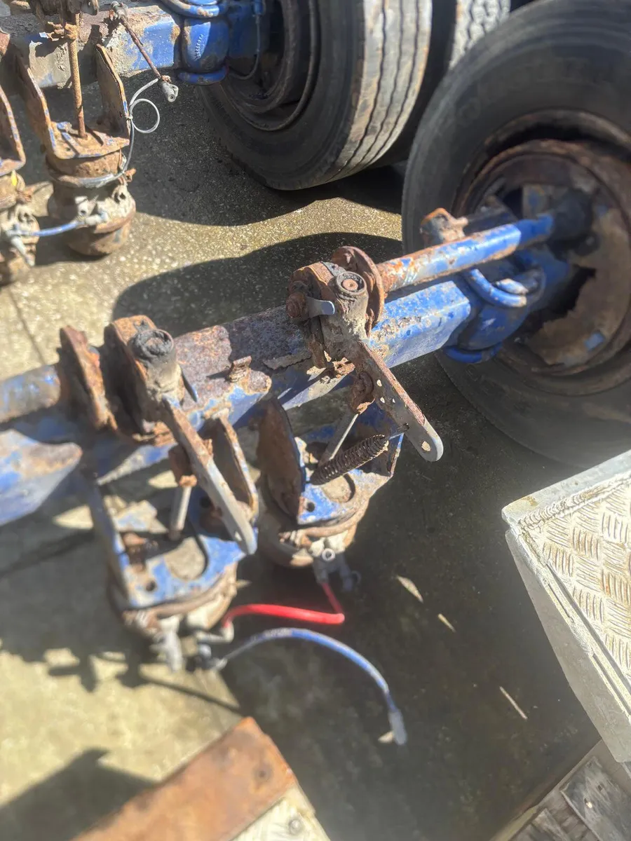 For Sale: Low Loader Axles - Image 3