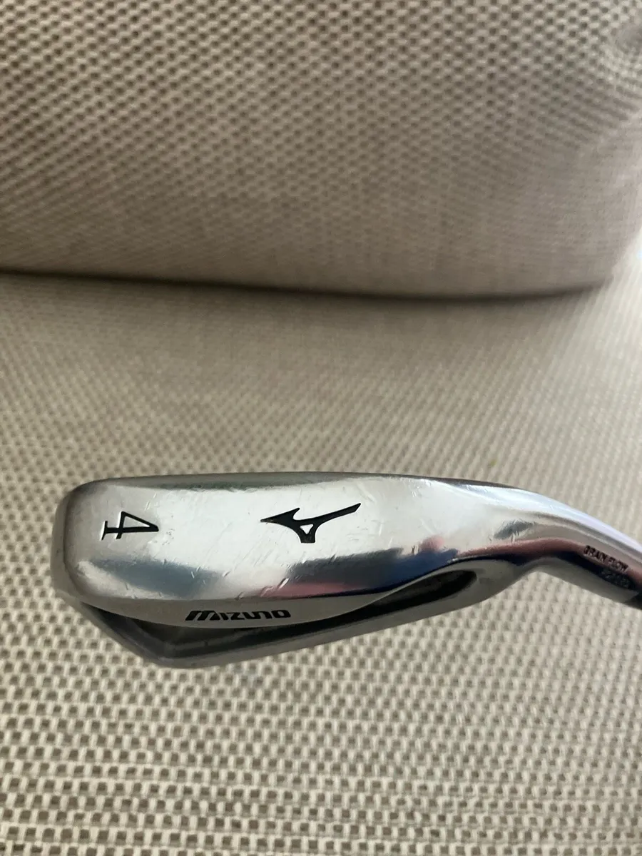 Mizuno mx25 4 iron reg shaft great condition - Image 1