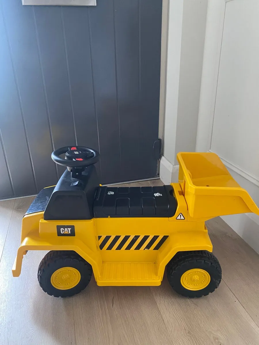 Electric Ride On CAT Truck - Image 1