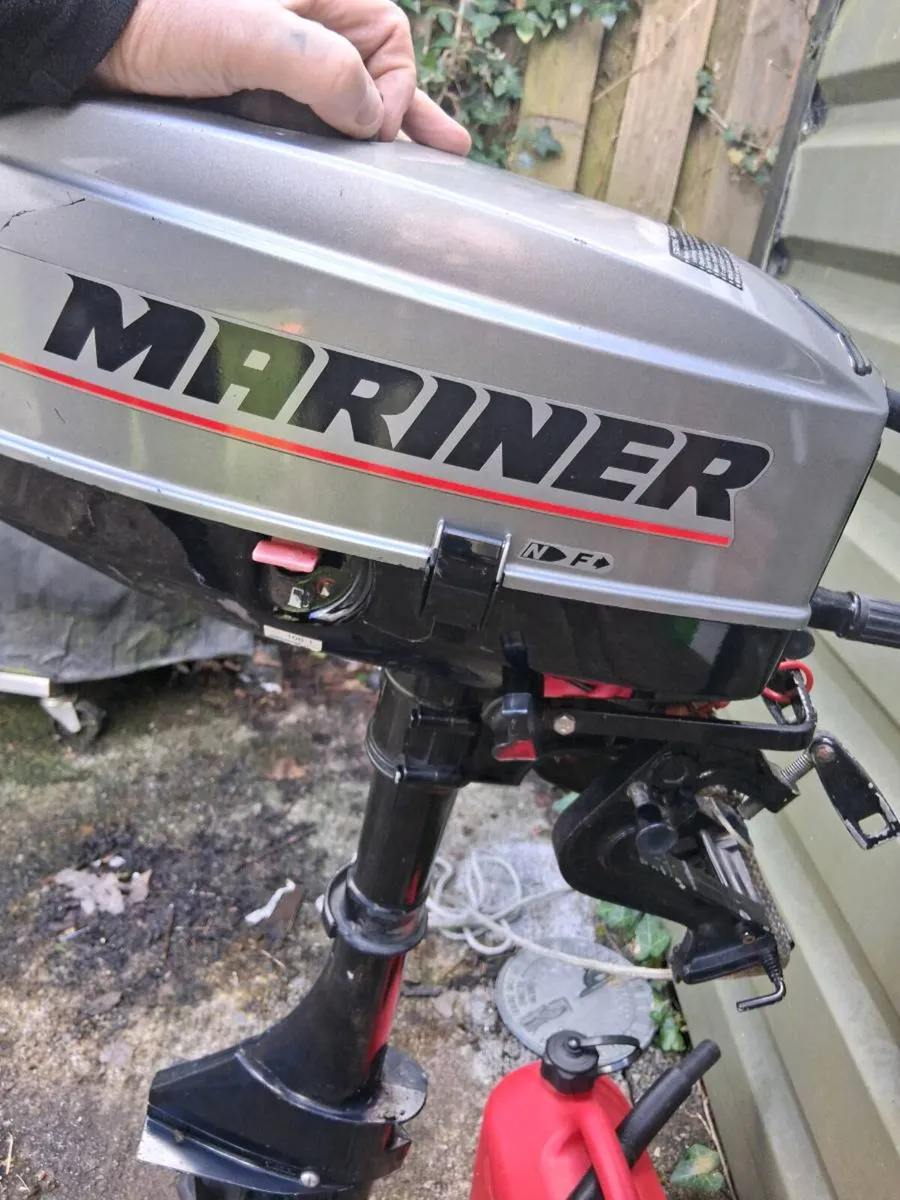 2.3 mtr Dinghy plus 3.3 hp Mariner outboard engine - Image 1