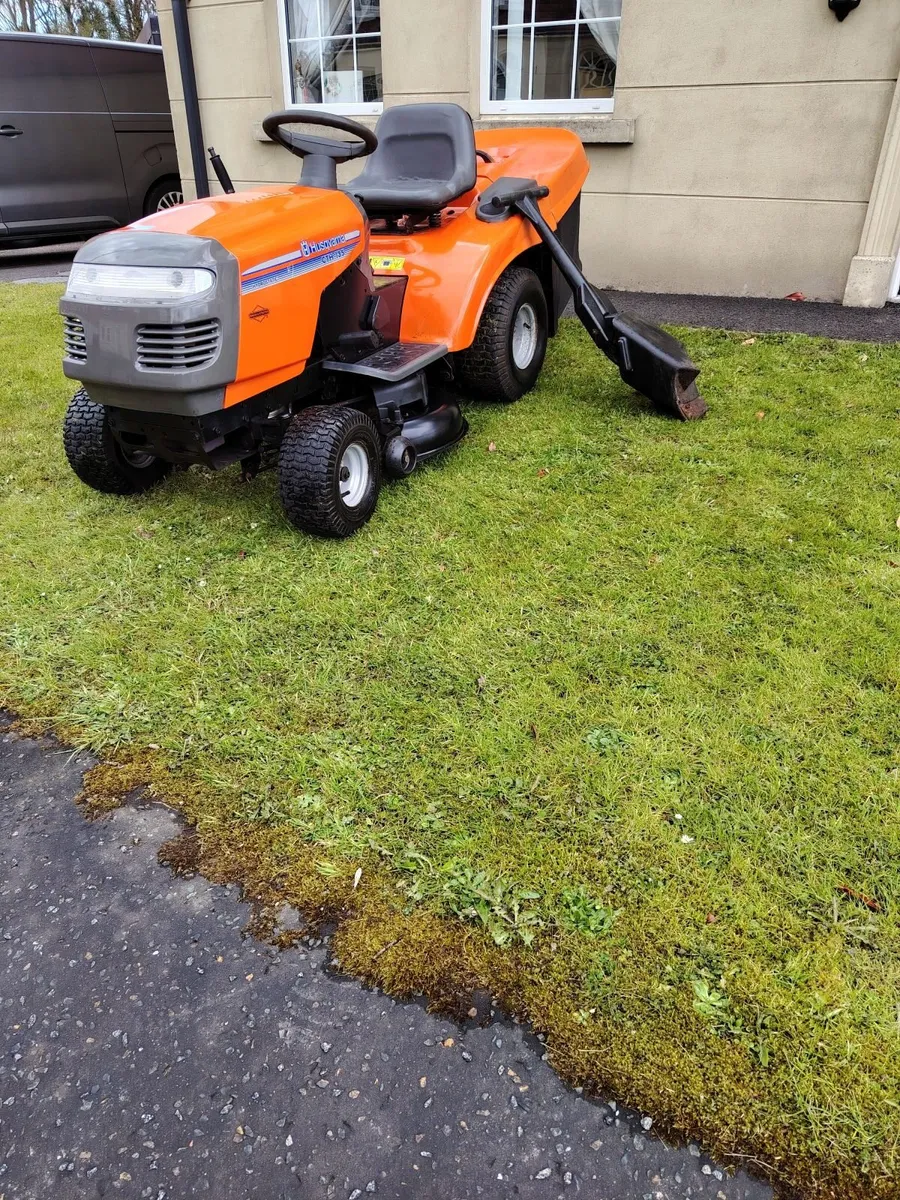 Husqvarna ride on lawnmower - Image 4