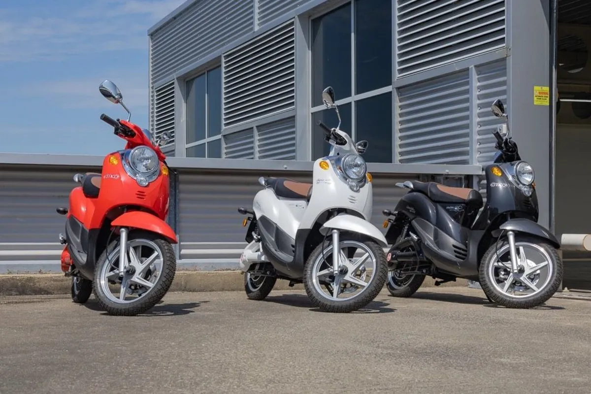 Scooter / Moped - Image 1