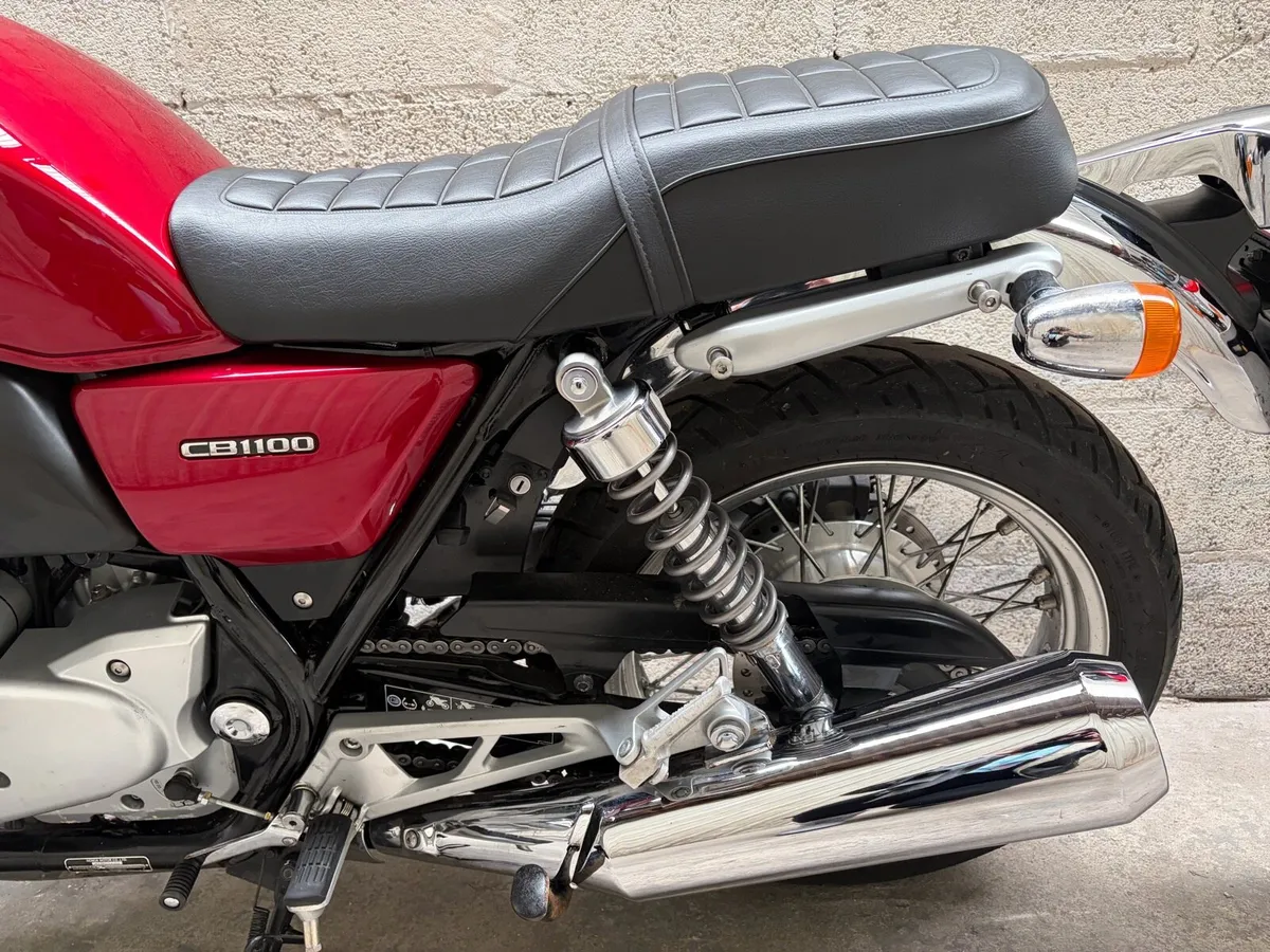 HONDA CB1100 - Image 2