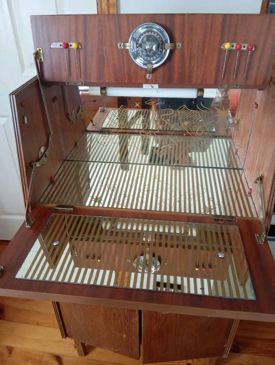 Drinks cabinet - Image 2