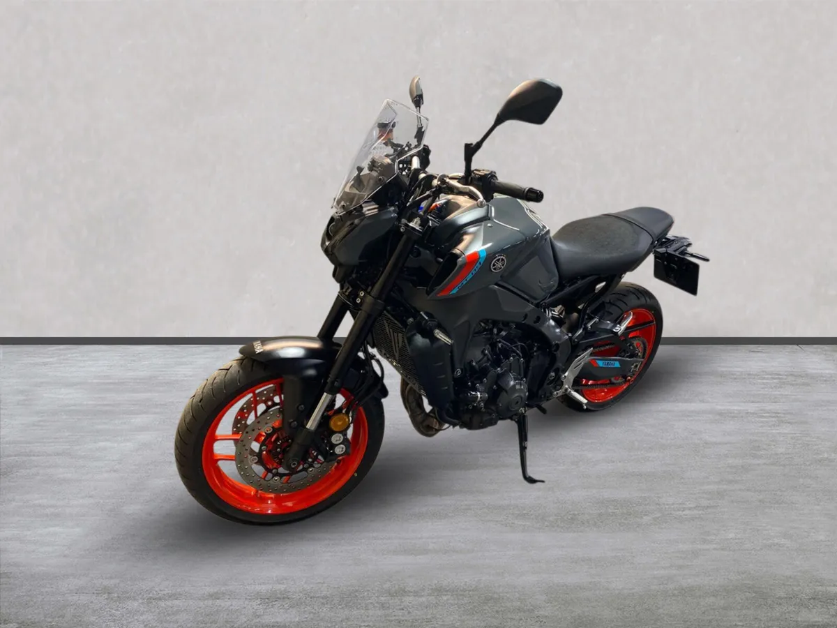 YAMAHA MT-09 ABS with Extras, NI Registered - Image 4
