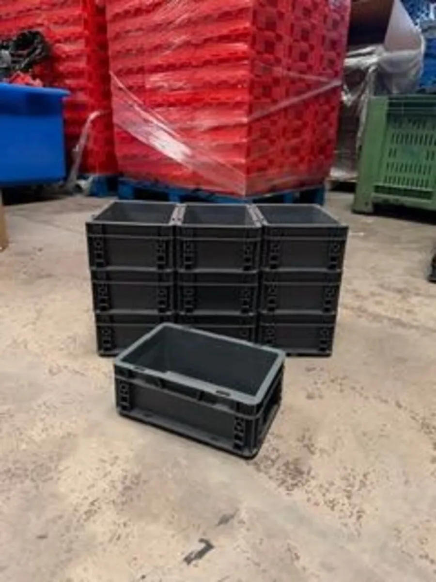 Offer on 10x (5L) storage boxes - Image 2