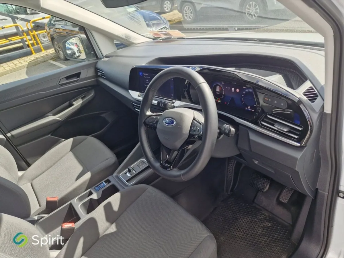 Ford Transit Connect TRANSIT CONNECT LWB Plug in H - Image 4