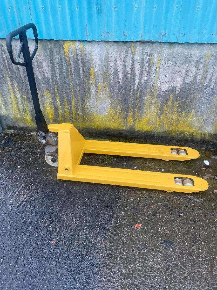 Pallet truck - Image 4