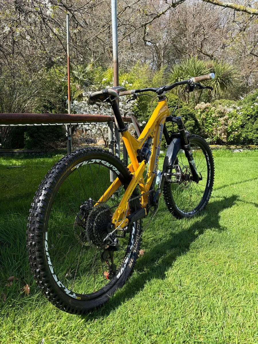 Intense tracer 2 - Image 2