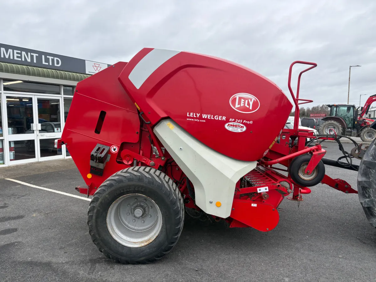 Lely Welger RP245 Baler - Image 1