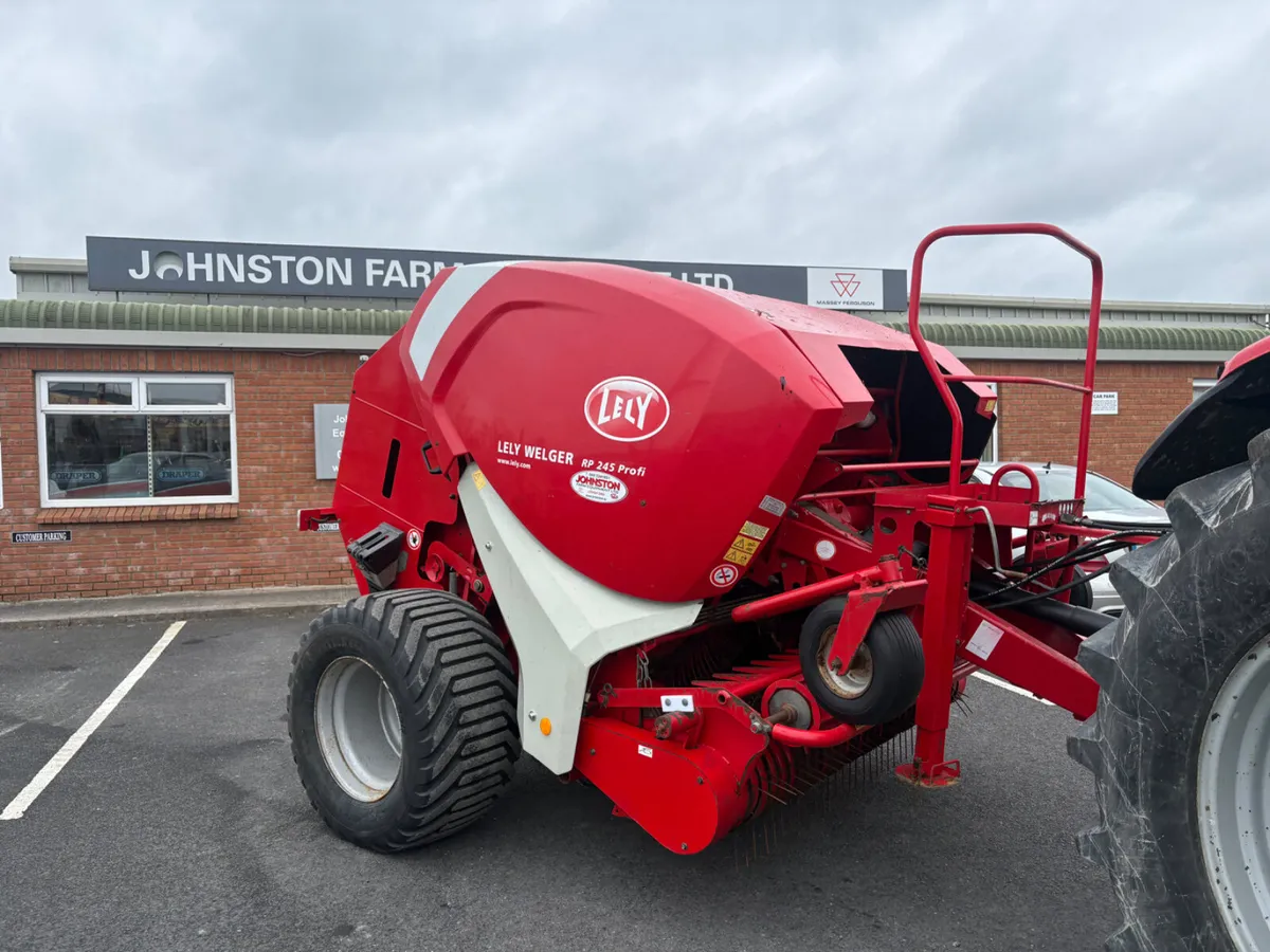 Lely Welger RP245 Baler - Image 2