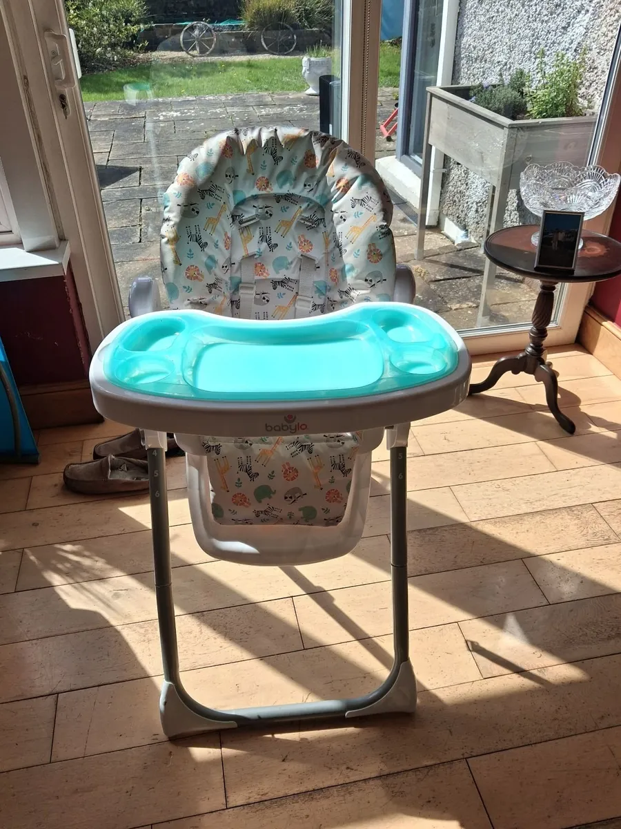 Baby high chair - Image 2